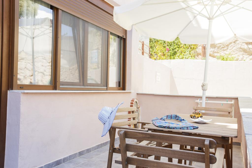 לימנריה Villa Fun & Sun מראה חיצוני תמונה